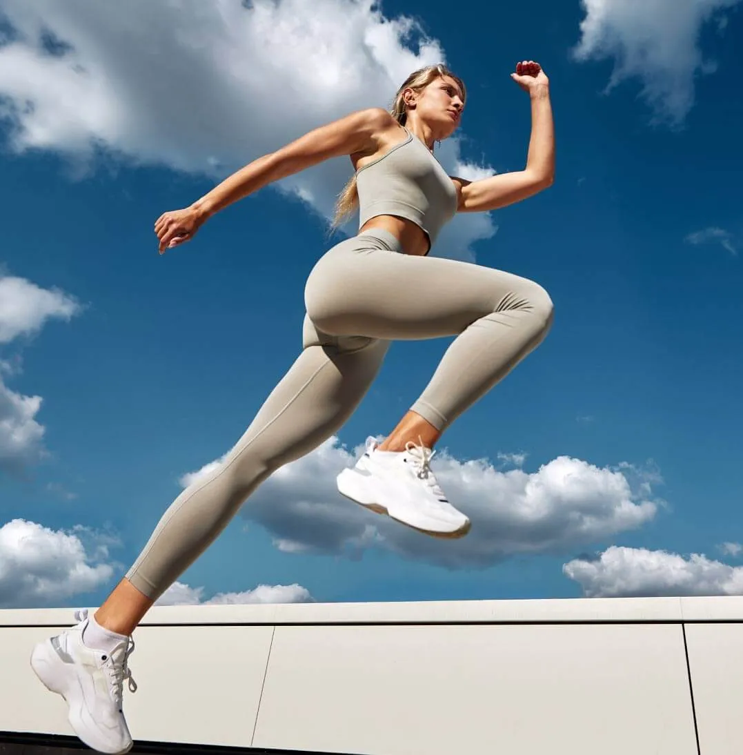 mujer entrenando